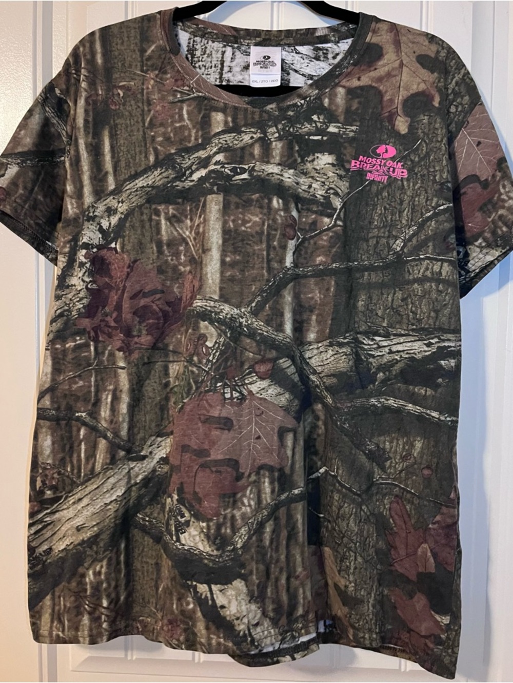 Mossy Oak Break-Up Camouflage Tee with Pink Logo 💎 3 for $21 or 4 for $24